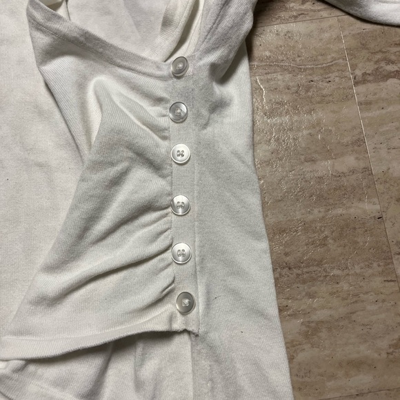 Reitmans white Button Sweater - Picture 3 of 7